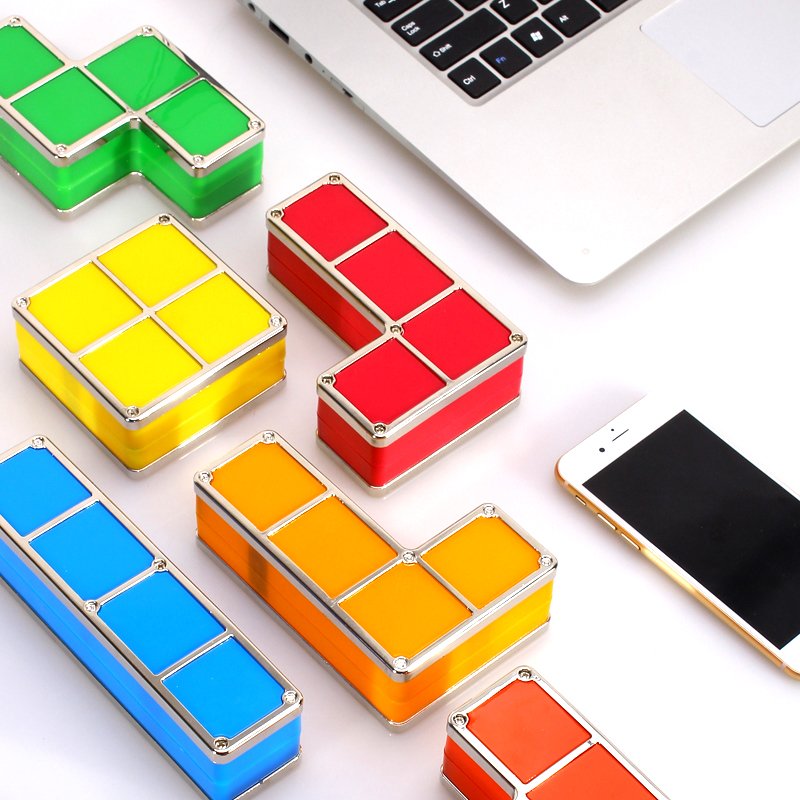 Retro Block LED Desk Lamp